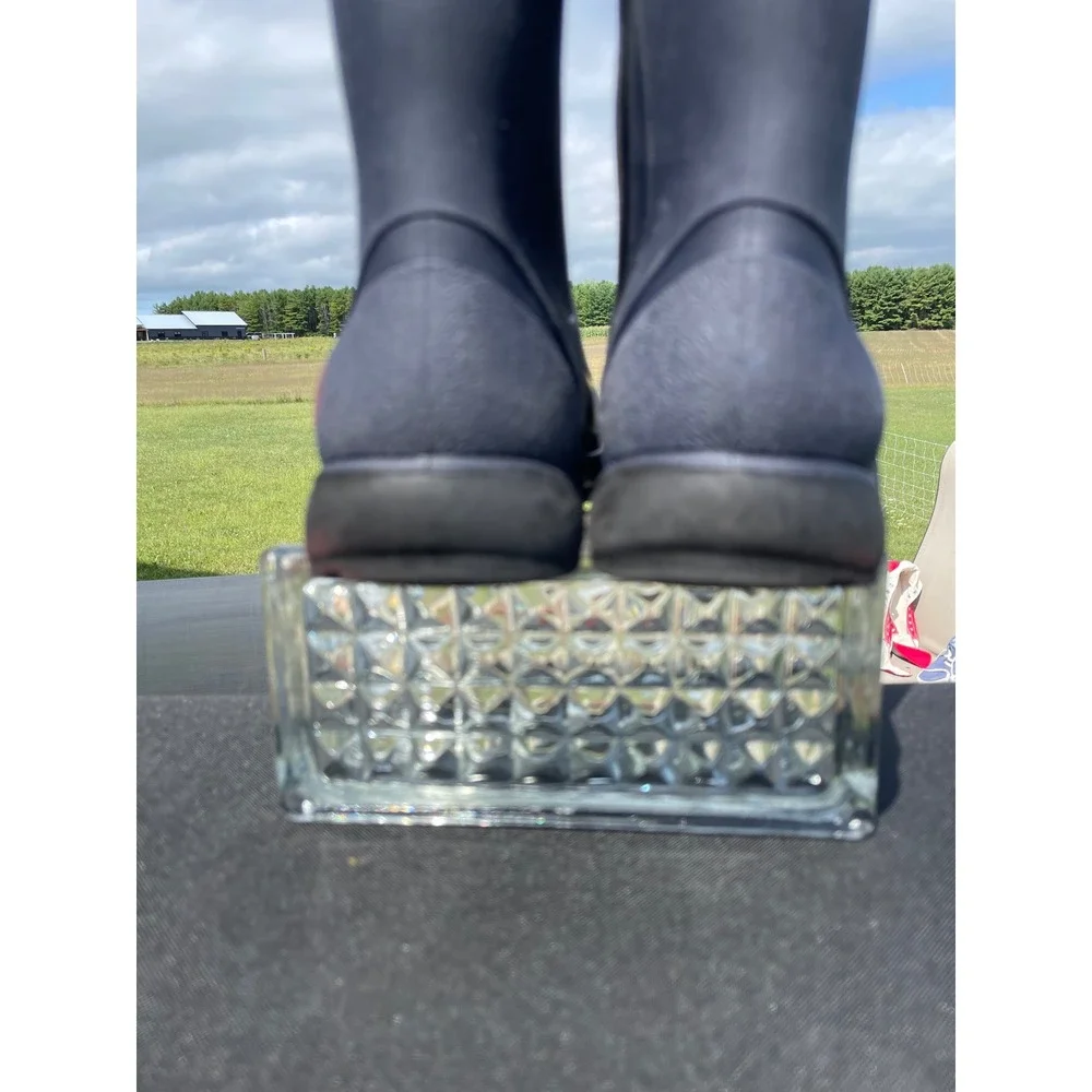 Kamik Rain Boots Kids 9 Black Waterproof Insulated Adjustable Collar Rubber